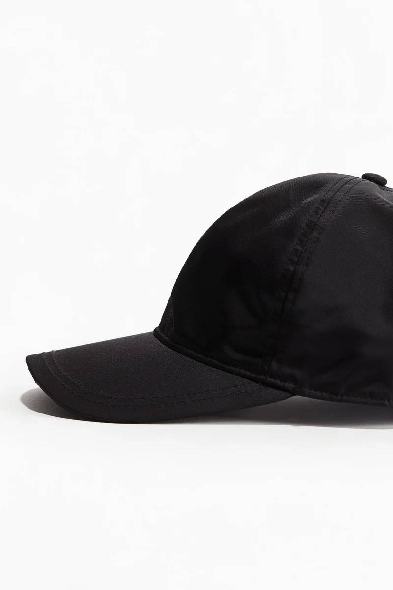 H&M Nylon cap