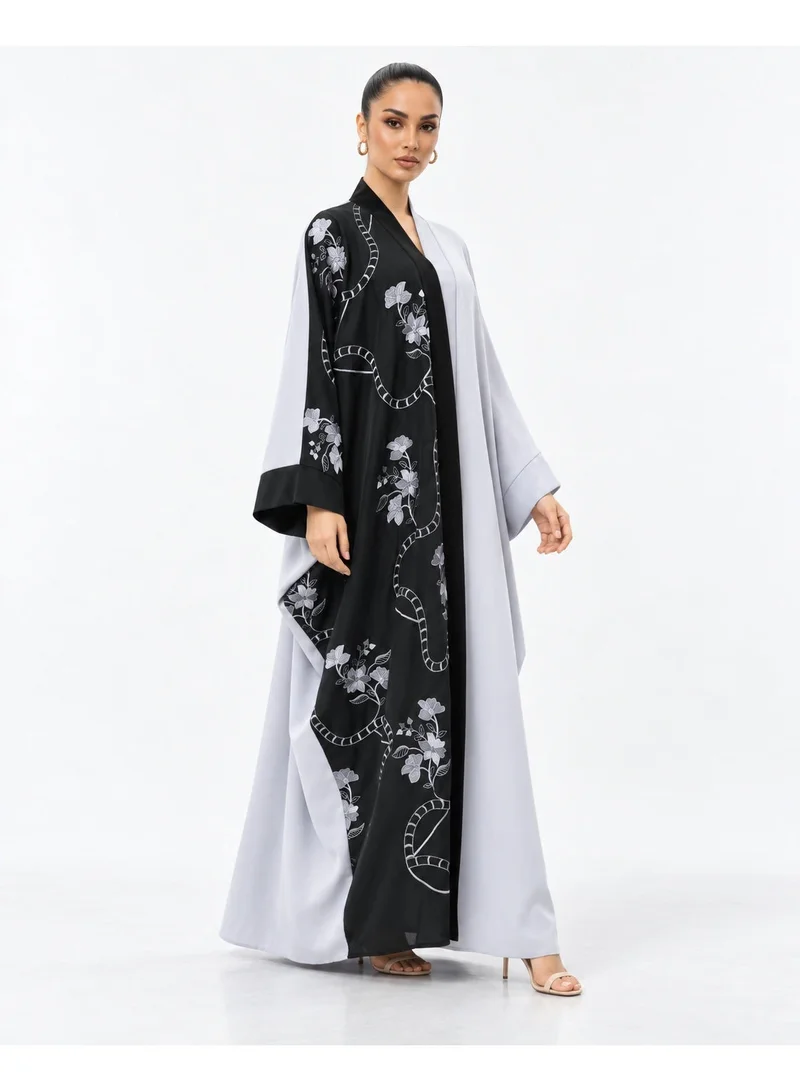 Aara Elegant Grey and Black Women's Abaya with White Floral Embroidery – Two-Tone Open-Front Abaya