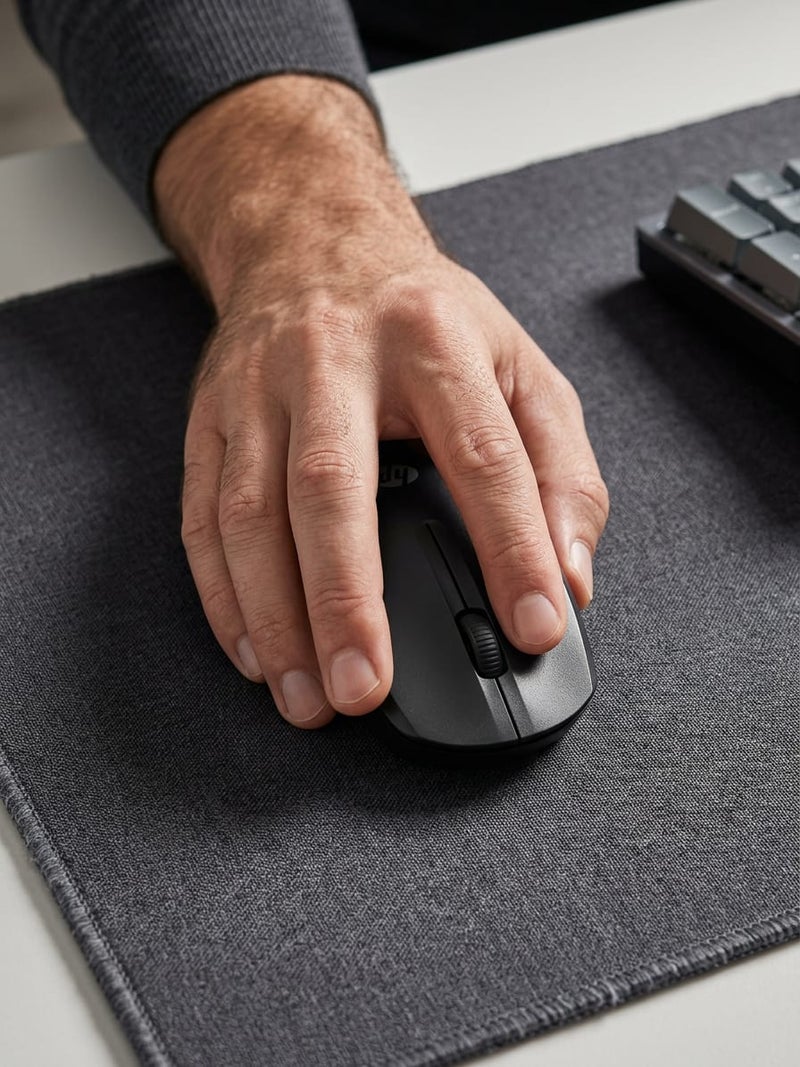 HP ماوس سلكي اتش بي M10 لون أسود بتصميم مريح وتحكم دقيق، توصيل وتشغيل يو اس بي، مستشعر بصري 1000-1600 دي بي اي، متوافق مع ويندوز وماك، أزرار تدوم طويلا - Image 2