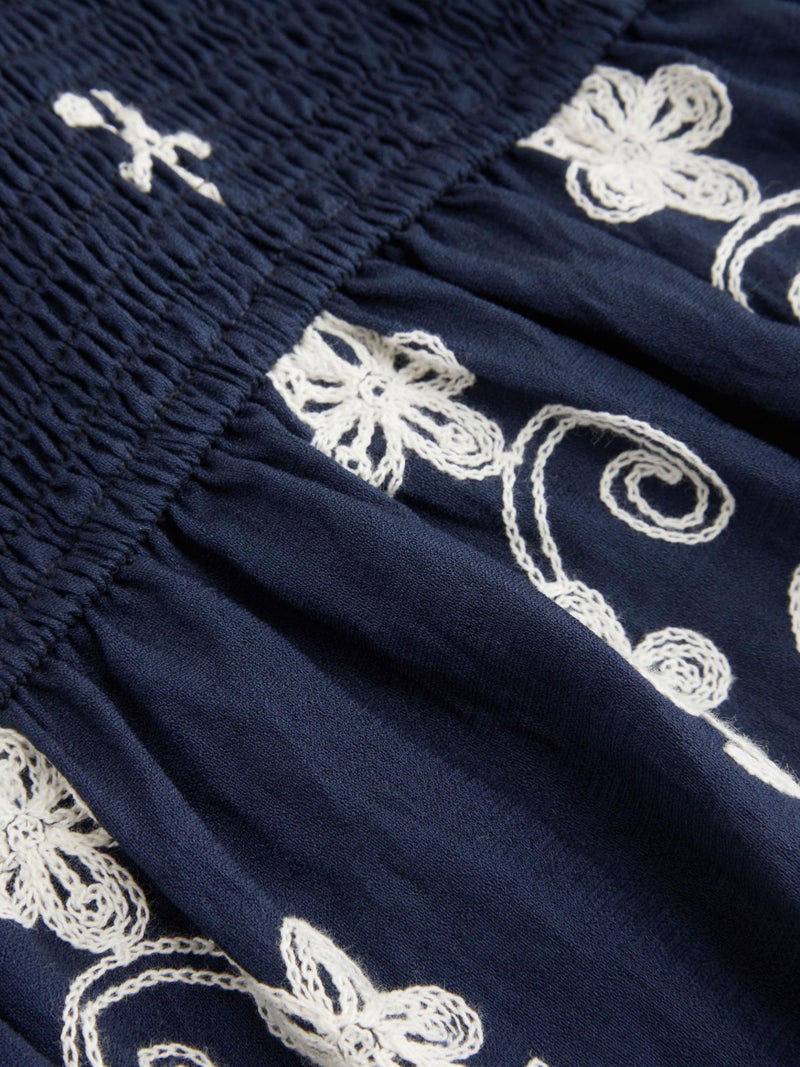 CIDER Sleeveless Boho Tops for Women Embroidered Lace Spaghetti Strap Crop Cami Top Tie Front Going Out Outfit Dark Navy - Image 5