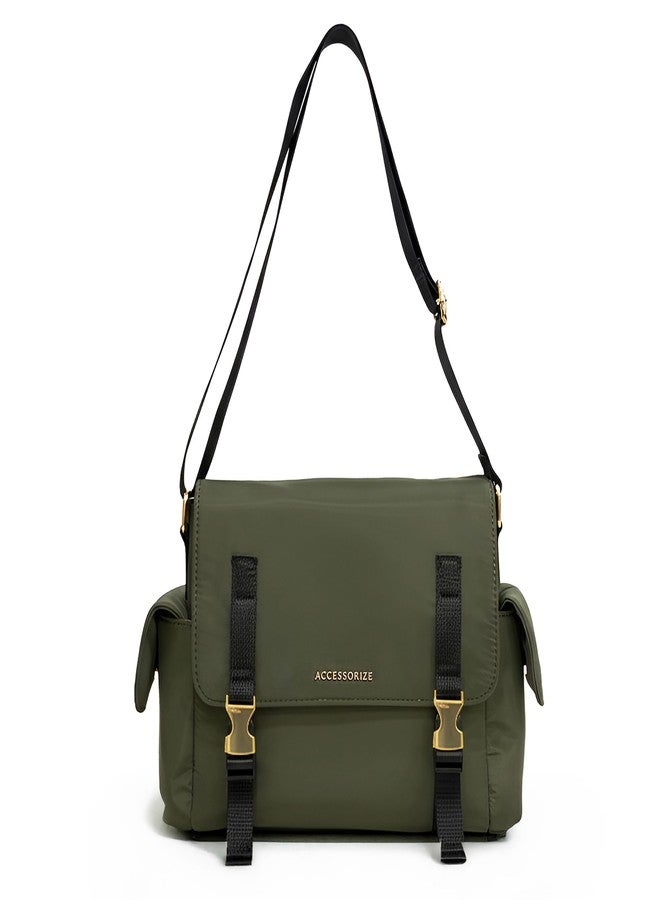 أكسيسورايز حقيبة كيندال النسائية من أكسسورايز لندن، لونها أخضر زيتوني، مصنوعة من النايلون | حقيبة كتف صغيرة مقاومة للماء مع حزام كتف قابل للفصل | حقيبة يد أنيقة للاستخدام اليومي والسفر - Image 1