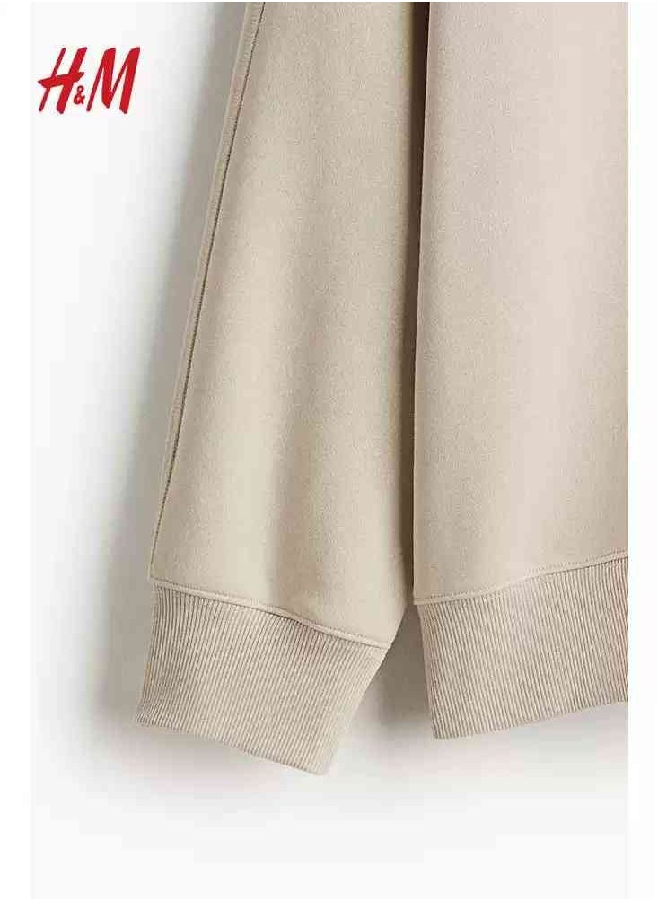 H and M - HM New Fashionable Casual Round Neck Loose American Long Sleeved Sweatshirt - Image 1