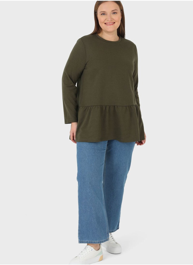 Alia by modanisa - Round Neck Tiered Hem Sweatshirt - Image 1