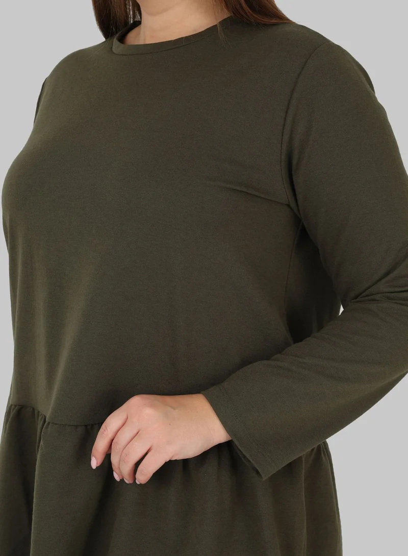 Alia by modanisa Round Neck Tiered Hem Sweatshirt