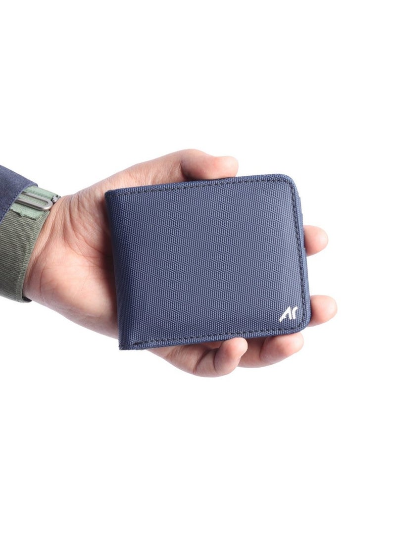 ايه ار سابلاي Ar Alfa Pro من Arij Bags | محفظة، قماش مقاوم للمياه، 8 أماكن للكروت، جيب رئيسي للفلوس، تصميم نحيف للجيب (11 × 8 سم) (كحلي) - Image 4