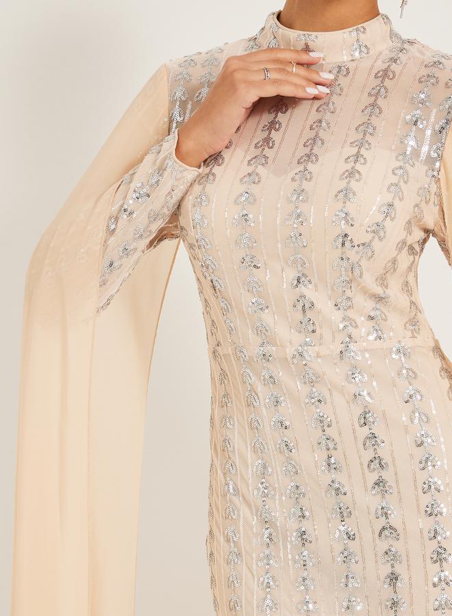 ستايلي فستان بأكمام كاب مرصع بالترتر - Image 4