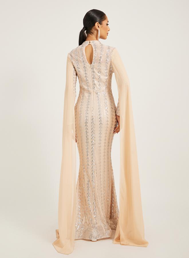 ستايلي فستان بأكمام كاب مرصع بالترتر - Image 5