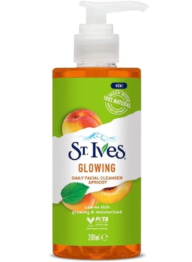 ST. Ives Glowing Daily Facial Cleanser Apricot 200 ml - Image 1
