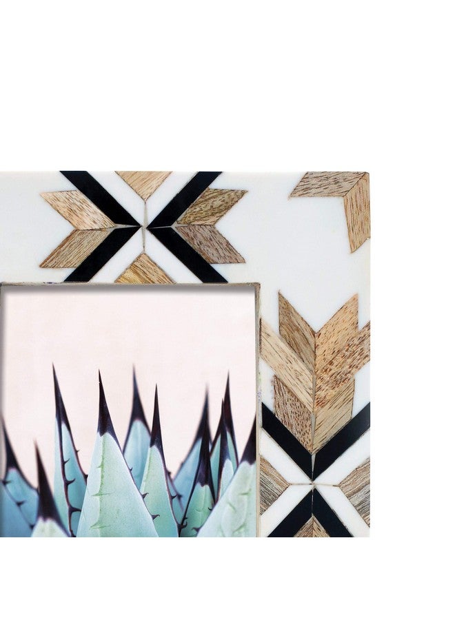 Foreside Home and Garden Foreside Home and Garden 4 x 6 inch Southwest Pattern Decorative Wood Picture Frame, 43, White, Brown  - Image 3