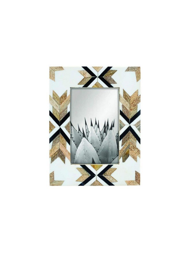 Foreside Home and Garden Foreside Home and Garden 4 x 6 inch Southwest Pattern Decorative Wood Picture Frame, 43, White, Brown  - Image 1