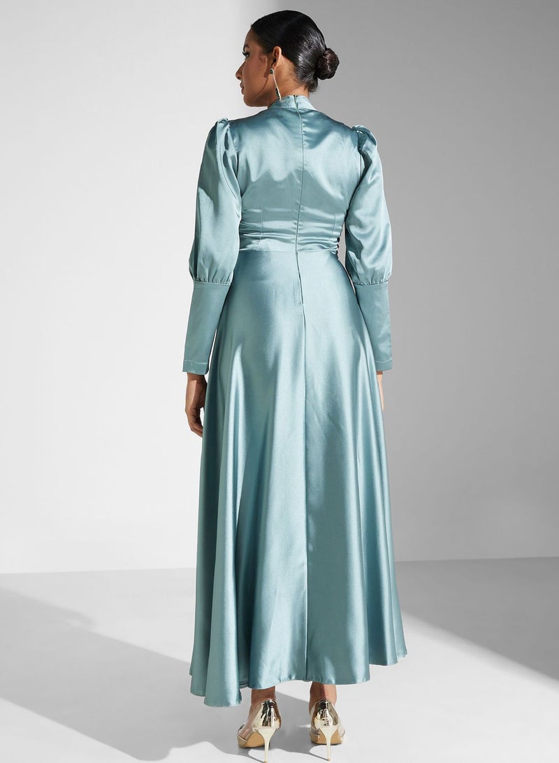 خزانة فستان مزخرف بأكمام منفوشة - Image 2