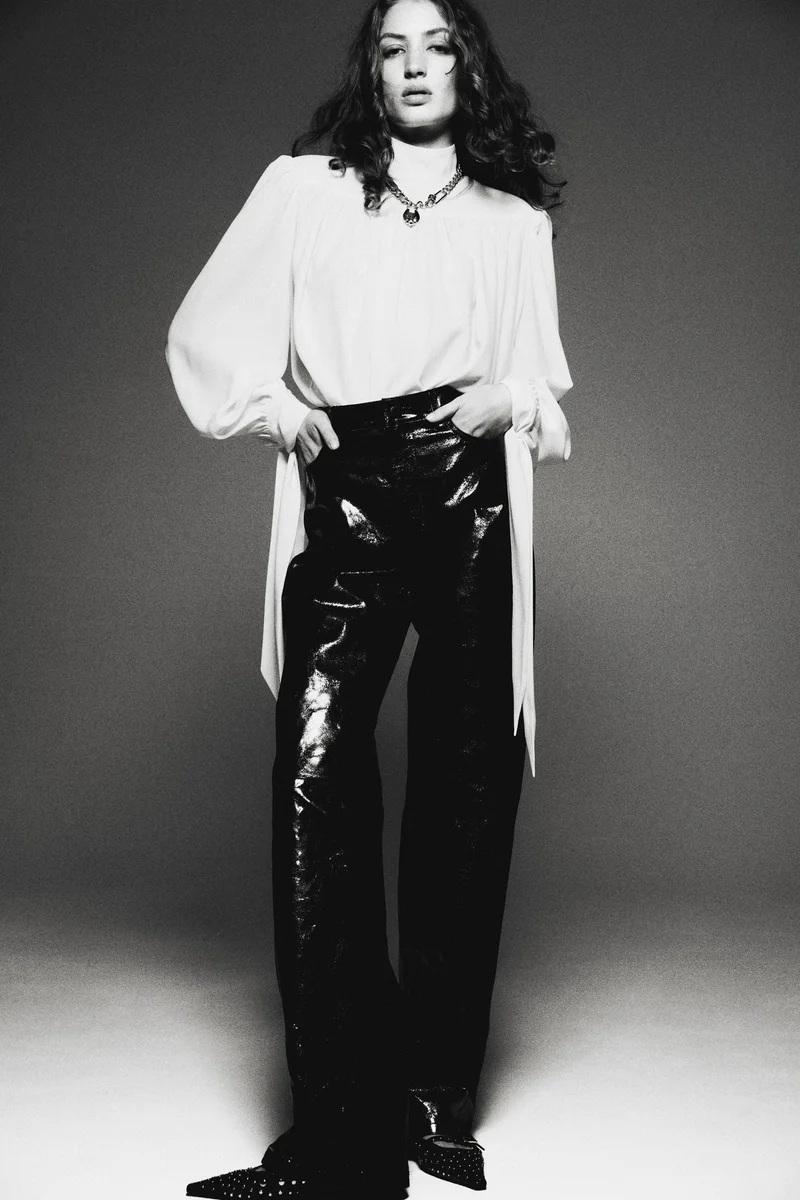 اتش اند ام بنطلون من الجلد