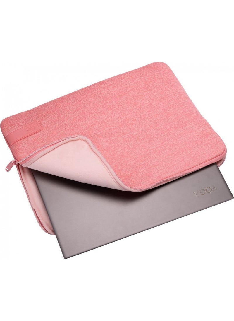 CASE LOGIC Reflect MacBook Case 15.6 Inch - Pomelo Pink  - Image 4