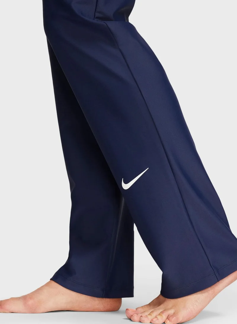 Nike Standard Fit Swim Leggings