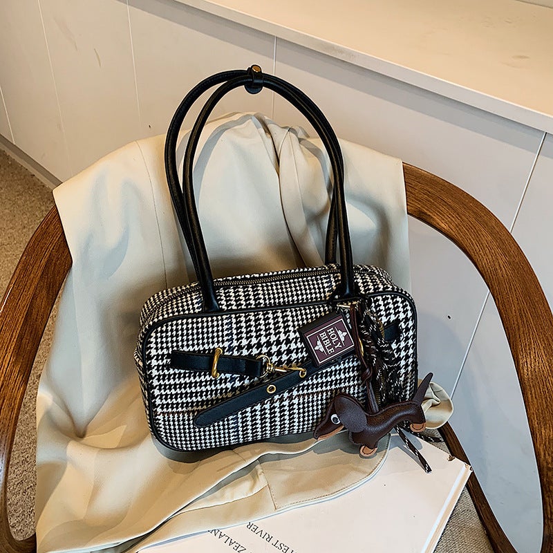 Commuter Large Capacity Bag Women'S Fashion Houndstooth Shoulder Underarm Bag Fashionable Portable Boston Bag - Image 1
