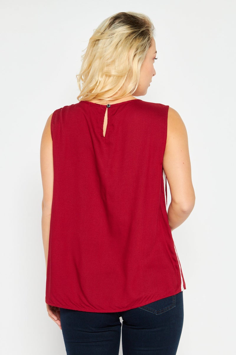 Levi's بلوزة نسائية بياقة دائرية بأكمام قصيرة، مارون - Image 4