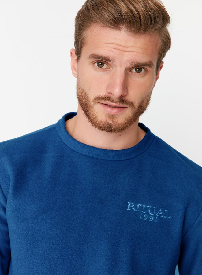 trendyol Petrol Regular/Normal Cut Crew Neck Anti-pilling Polar Fleece Text Print Sweatshirt - Image 3