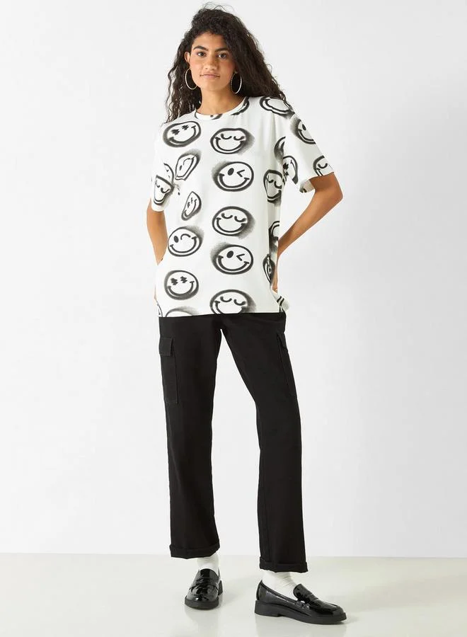 SP Characters All-Over SmileyWorld Print Crew Neck T-shirt with Short Sleeves