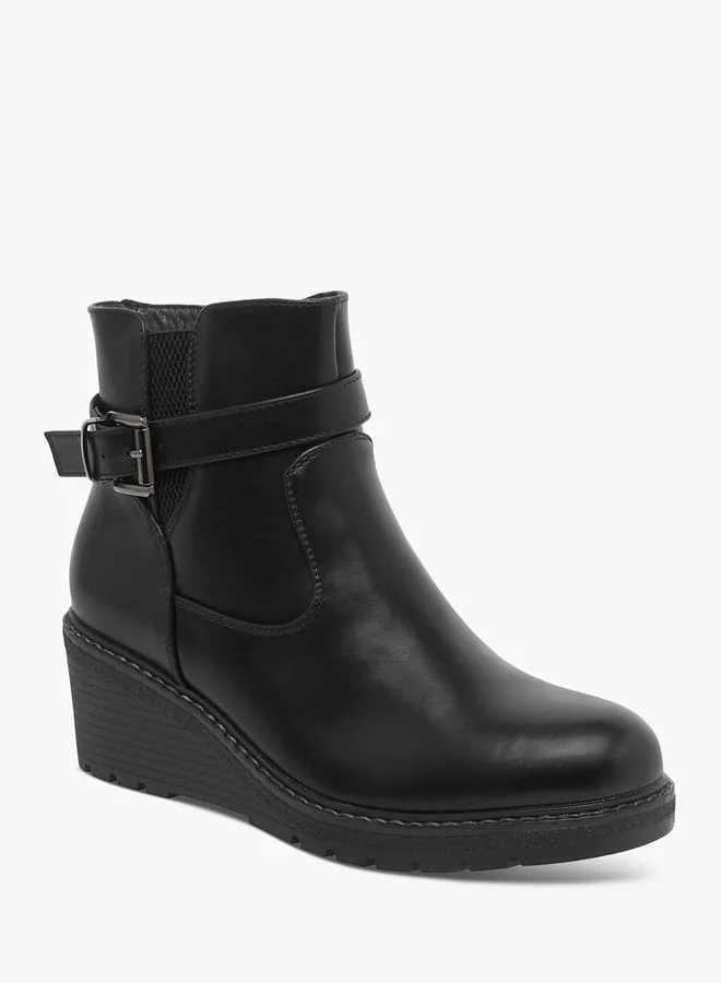 سيليست Women's Ankle Boots with Buckle Closure and Wedge Heel
