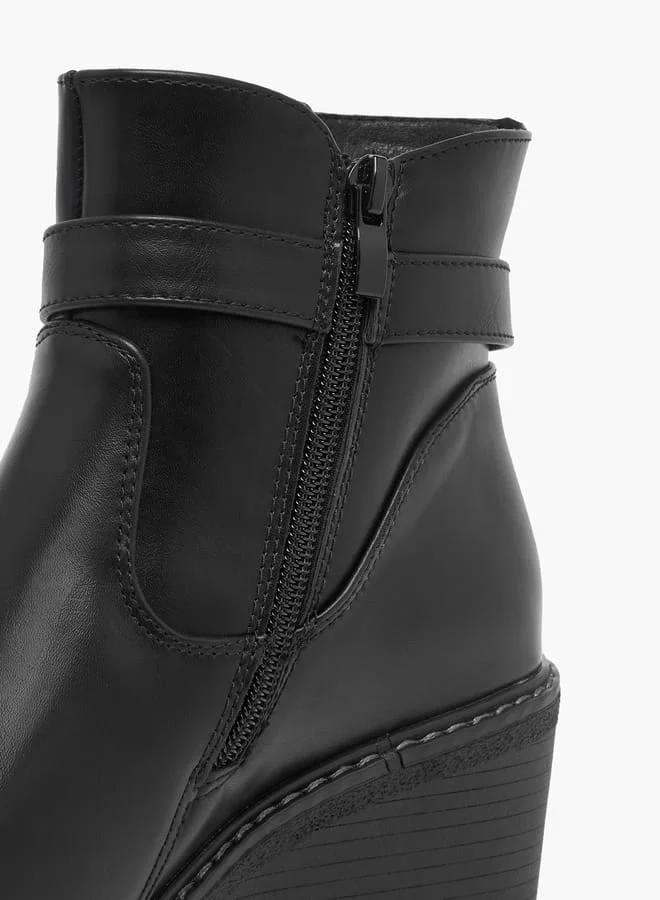 سيليست Women's Ankle Boots with Buckle Closure and Wedge Heel