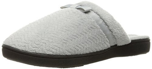 isotoner Women's Indoor/Outdoor Slip-on Chevron Clog Slippers with Moisture Wicking Comfort, Light Grey, 6.5-7 M US - Image 2