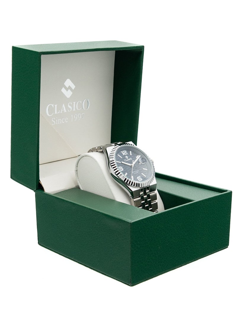 Clasico 🎁 صندوق هدايا ساعة كلاسيكو بريميوم – تشطيب جلد أخضر | علبة تخزين واقية | 109×108×84 مم | 10.9x10.8x8.4 سم - Image 4