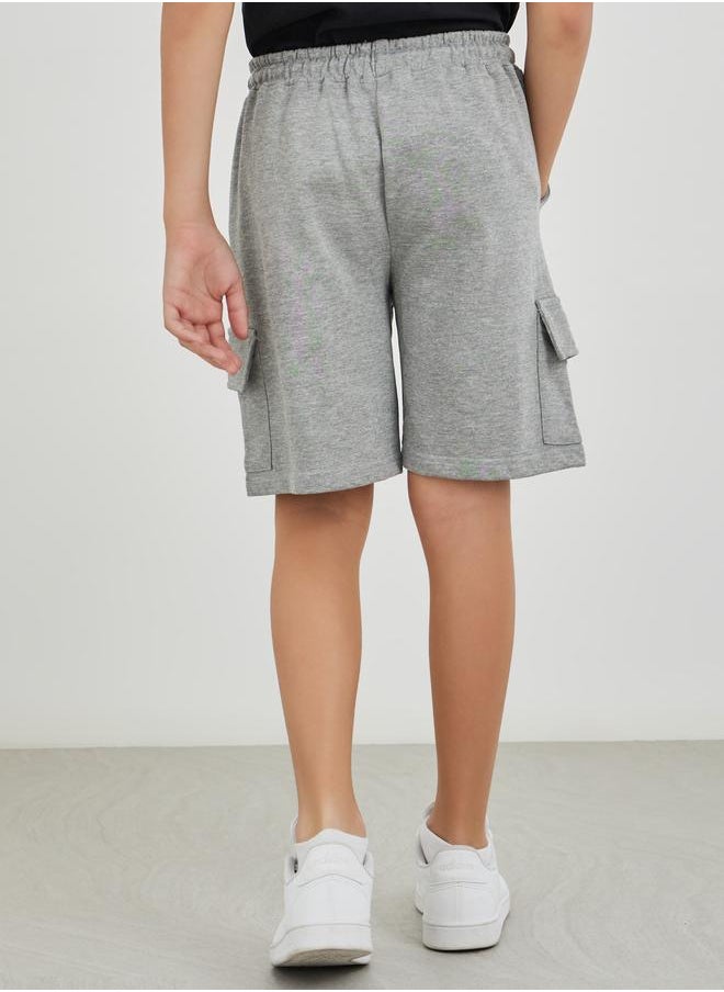Styli Styli Boys Solid Drawstring Waist Knit Cargo Shorts  - Image 4