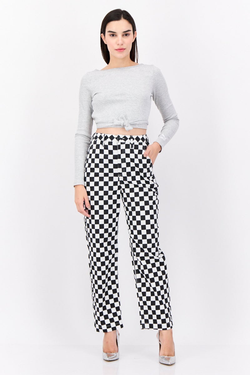 VANS سروال نسائي بقصة عادية مزخرف، متعدد الألوان - Image 4