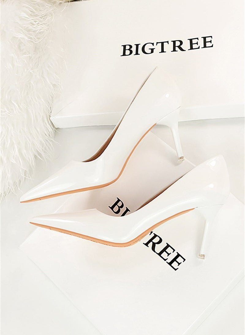BIGTREE 7.5cm Fashion Simple Slim Heels High Heels Bright Surface Patent Leather Shallow Mouth Pointed Women's Heels White - Image 2