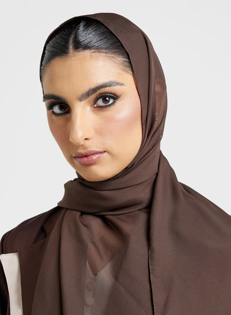 Khizana Embellished Abaya With Sheila
