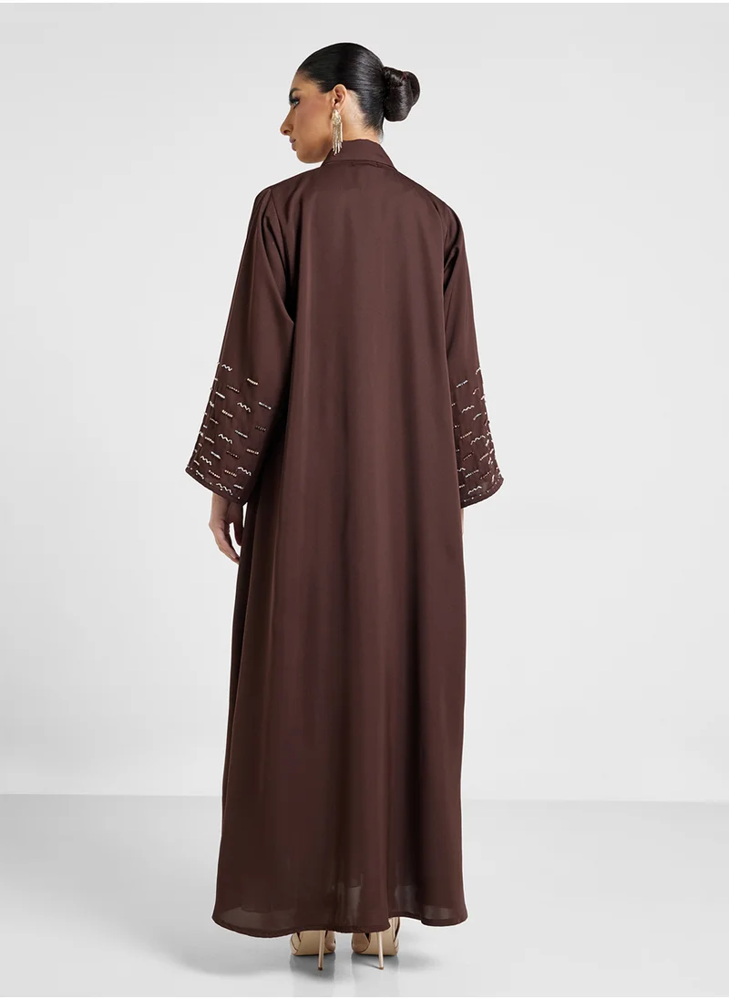 خزانة Embellished Abaya With Sheila