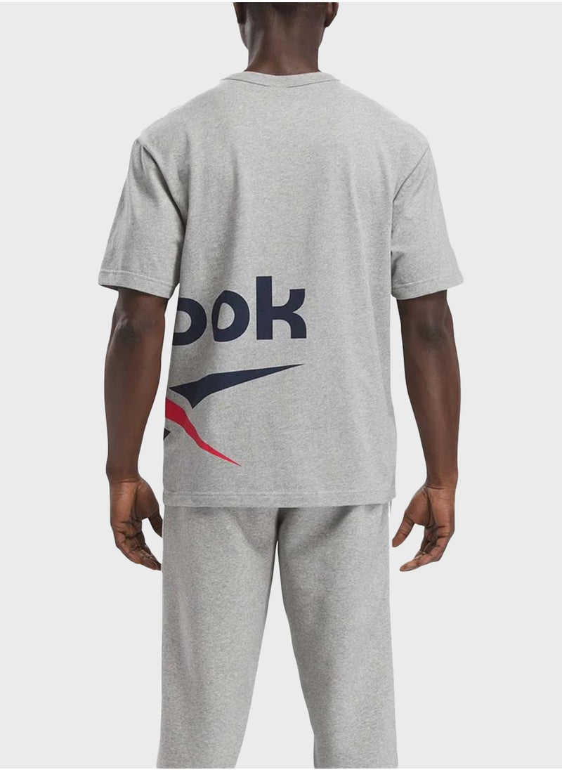 Reebok Graphic Series Side Vector T-Shirt  - Image 2