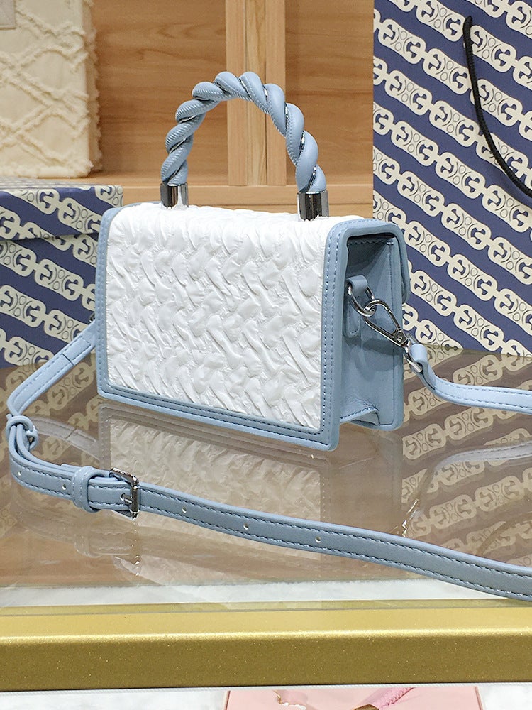 Hand-Woven Small Color Matching Pleated Portable Small Square Bag 2022 New High-End Messenger Bag - Image 5