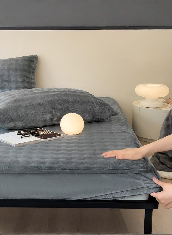 Fluffy Warm Fitted Mattress Protector Set - Image 1