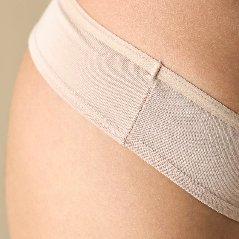 لا سينزا La Senza Trendy Thong Panties