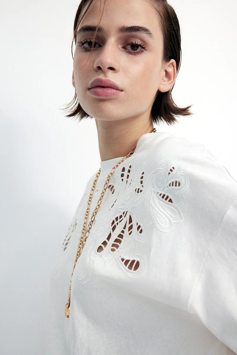 اتش اند ام Oversized motif-detail T-shirt