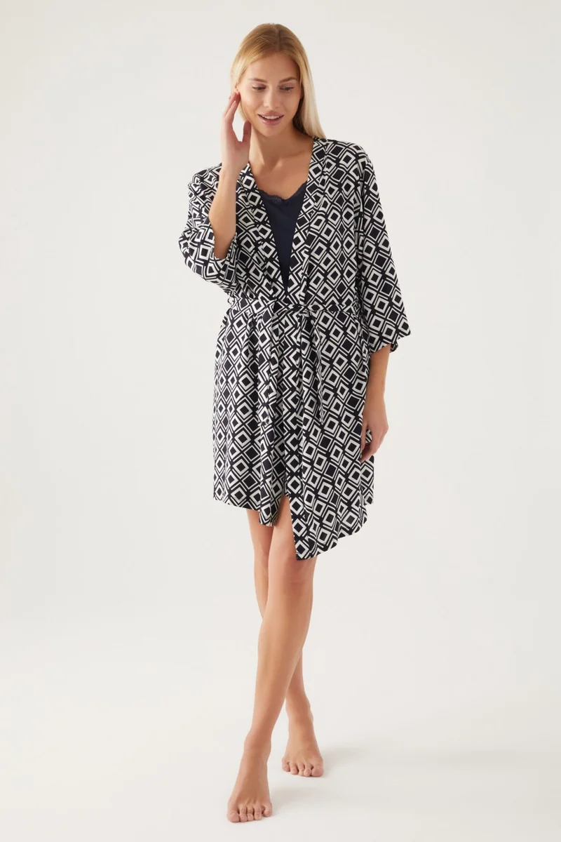 بيير كاردان Dressing Gown Black Women's Short Sleeve Pajama Set