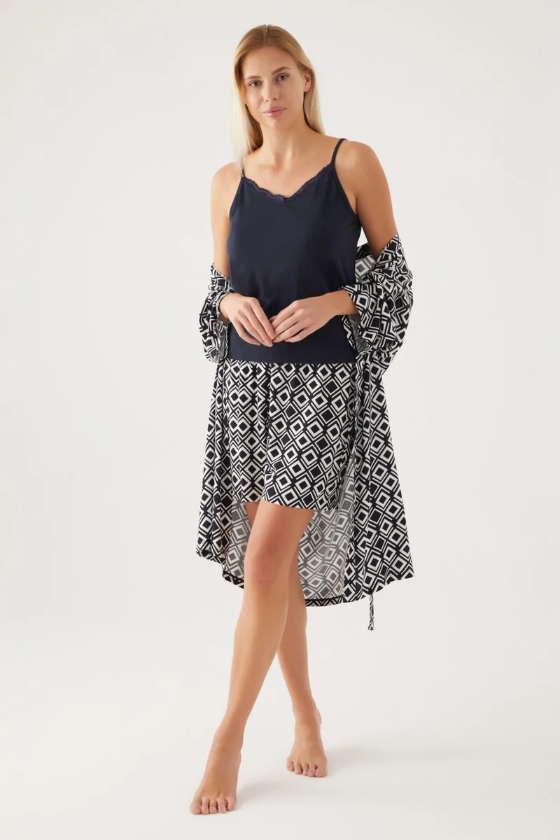 بيير كاردان Dressing Gown Black Women's Short Sleeve Pajama Set