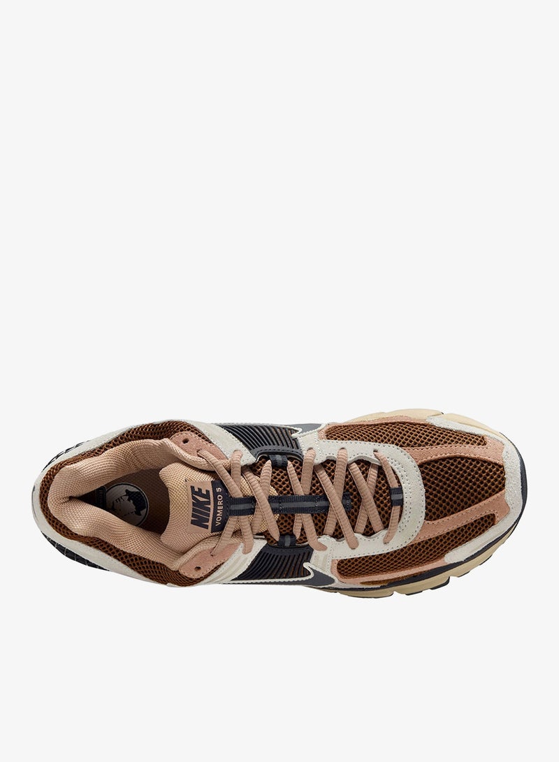 Nike Zoom Vomero 5 Sde - Image 3