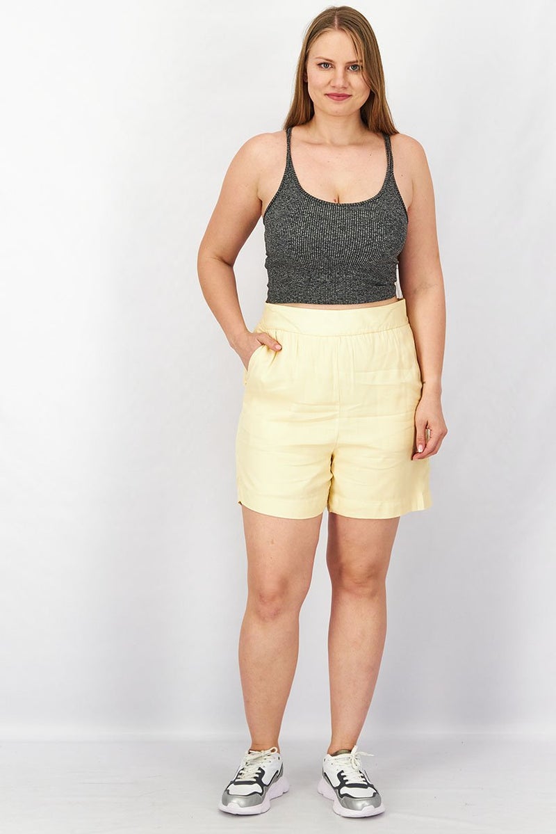 Tchibo Women Plain Pull On Side Pockets Shorts, Yellow - Image 2