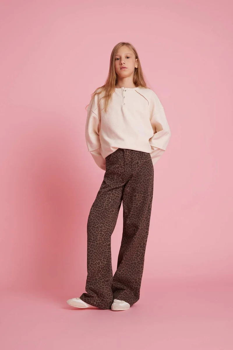 ديفاكتو Girl Oversize Crew Neck Sweatshirt