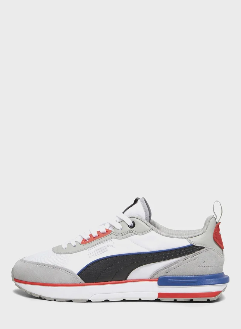 PUMA R22 Male low top sneaker