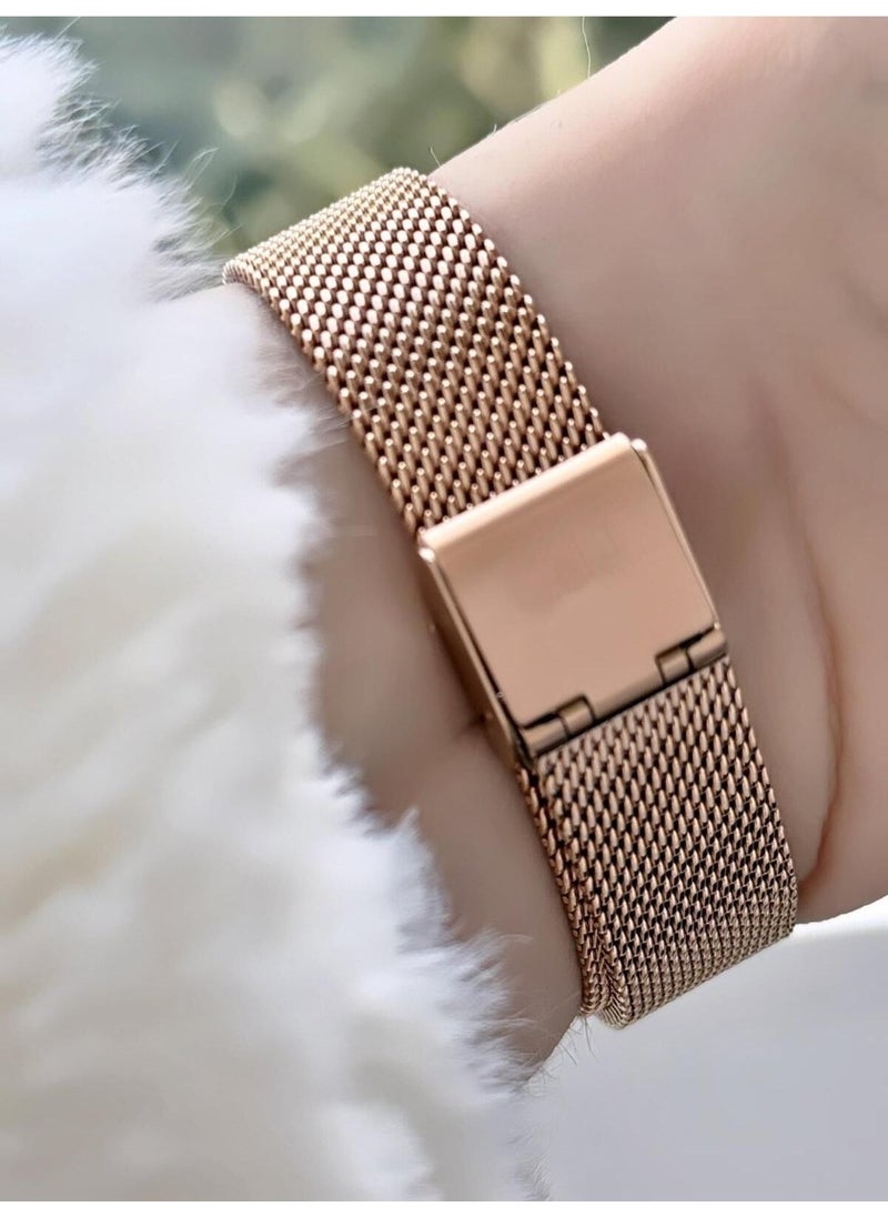 Q&Q Women's Mesh Strap Wristwatch  - Image 3