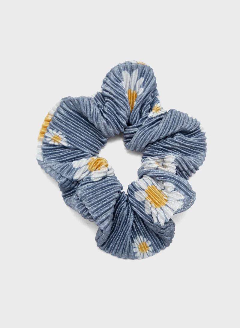 Ginger Daisy Print  Crinkle Scrunchie Hair Tie