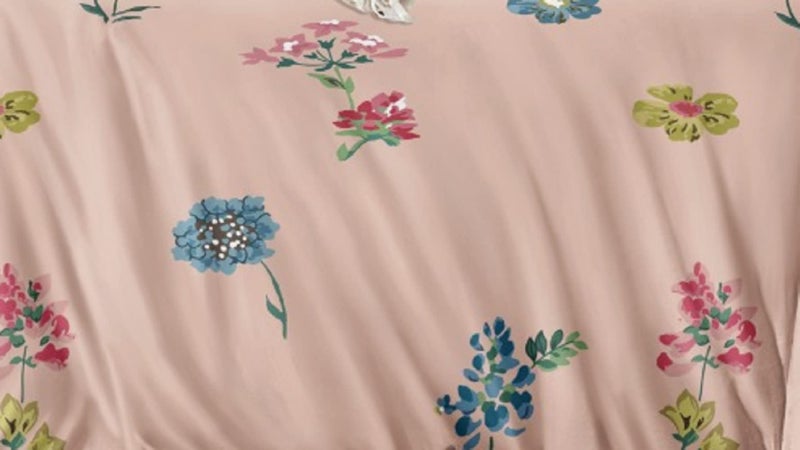 SHOPICTED 350TC Glace Floral Cotton AC Comforter Set King Size Double Bed with 1 Flat bedsheet and Two King Pillow Covers, 4 Pieces Bedding Set in a Bag (90x100 inch, Pink Small Flowers) - Image 2