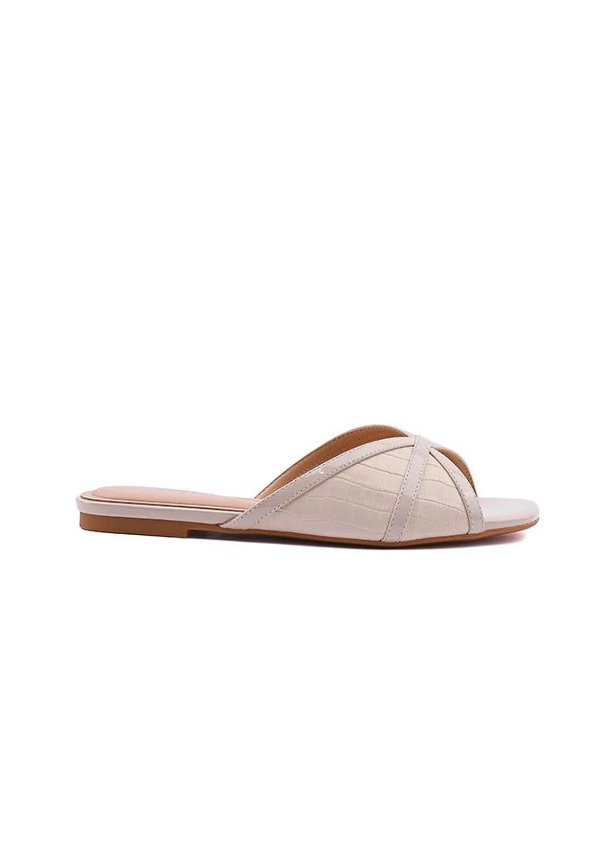 كابلي Flat Slipper – Minimalist Summer Wear