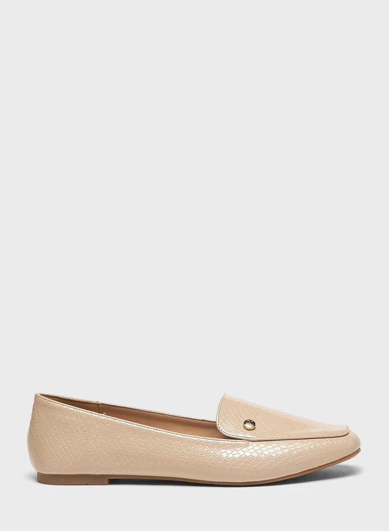 shoexpress Essential Slip Ons