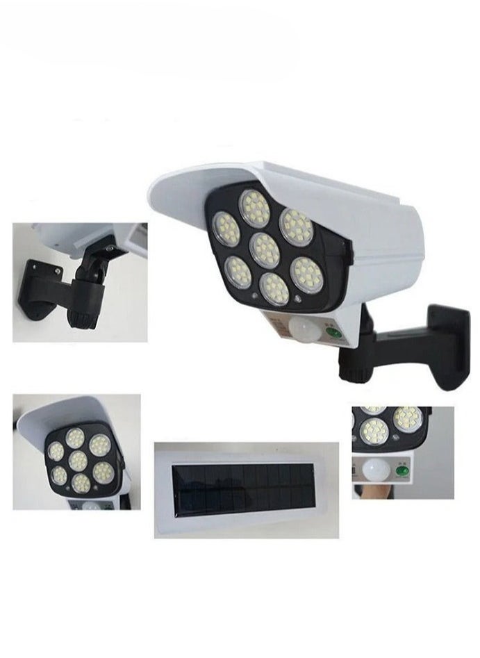 Generic - Solar powered outdoor led light - Image 1
