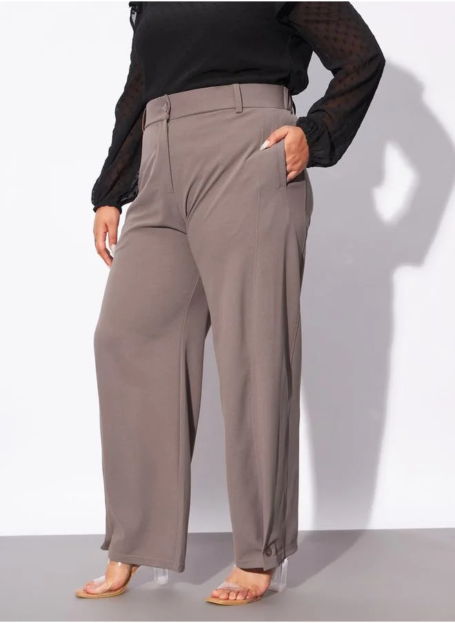 ساسافراس Plus Hem Button Detail Straight Pants by Styli