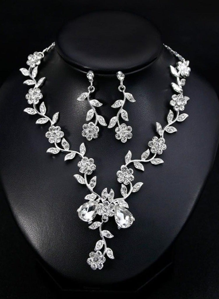 2 Piece Necklace & Earrings Jewelry Set Shiny Chic Rhinestone Embellished Jewelry Set Perfect for Ladies Gifts for Girlfriends, Wife, Mother, Bridesmaids, Wedding Party, Gala Prom Accessories